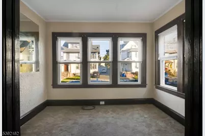 337 N Maple Ave, East Orange, NJ 07017 - Photo 6