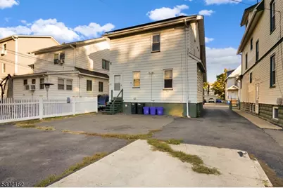 337 N Maple Ave, East Orange, NJ 07017 - Photo 20