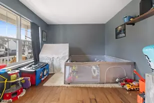 17 Frelinghuysen St, Belvidere, NJ 07823 - Photo 6