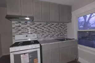 62 Hillyer St, Orange, NJ 07050 - Photo 2