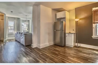 626-628 William St, East Orange, NJ 07017 - Photo 8