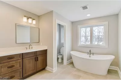 181 Maple Ave, Berkeley Heights Township, NJ 07922 - Photo 14