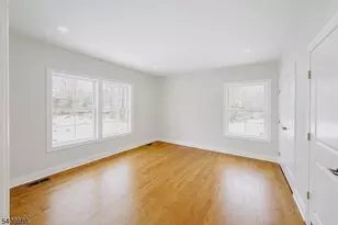 181 Maple Ave, Berkeley Heights Township, NJ 07922 - Photo 10