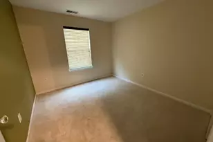 52 Overlook Dr, Lopatcong Township, NJ 08886 - Photo 6