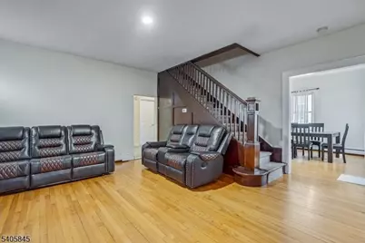 241 Rea Ave, Hawthorne, NJ 07506 - Photo 6