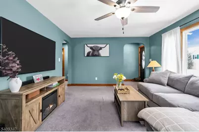 593 Corliss Ave, Phillipsburg, NJ 08865 - Photo 4