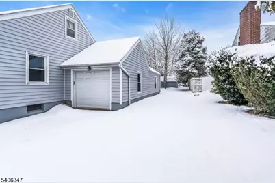 593 Corliss Ave, Phillipsburg, NJ 08865 - Photo 12