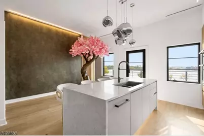 6 Harbor Front Ter #6, Elizabeth, NJ 07206 - Photo 2