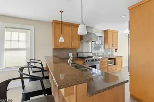 888 Fernwood Ave, Plainfield, NJ 07062 - Photo 8