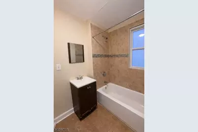 103 S 10th St, Newark, NJ 07107 - Photo 28