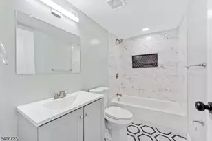 28 Toronto Ct, Maplewood, NJ 07040 - Photo 32