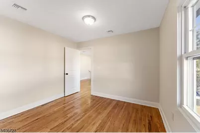 28 Toronto Ct, Maplewood, NJ 07040 - Photo 14