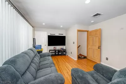 401 Rutherford Blvd, Clifton, NJ 07014 - Photo 14