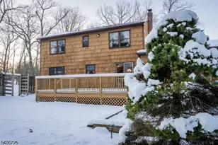 4 Hickory Ln, Readington, NJ 08889 - Photo 40