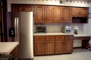 4 Hickory Ln, Readington, NJ 08889 - Photo 12