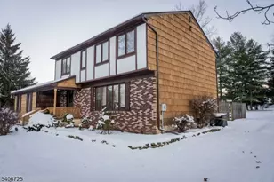 4 Hickory Ln, Readington, NJ 08889 - Photo 8