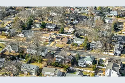 36 N Vivyen St, Bergenfield, NJ 07621 - Photo 28