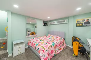 26 Hickory Ave, West Milford, NJ 07480 - Photo 16