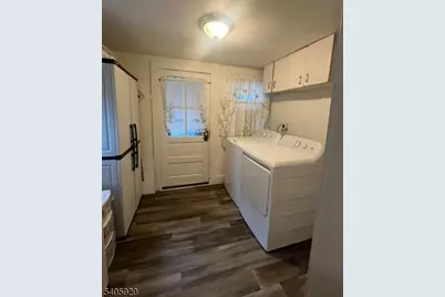 15 Fisk St, Belvidere, NJ 07823 - Photo 6