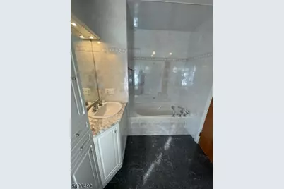 37-39 Edison Dr, Summit, NJ 07901 - Photo 8