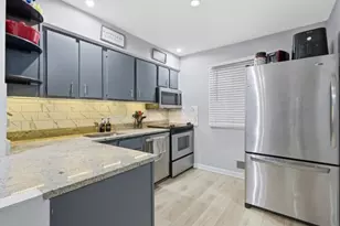 104 Stonegate Ln, Stanhope, NJ 07874 - Photo 14