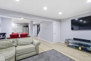 104 Stonegate Ln, Stanhope, NJ 07874 - Photo 6