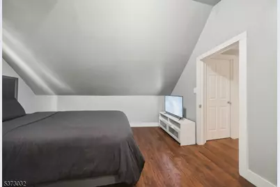 297 W Runyon St, Newark, NJ 07108 - Photo 14