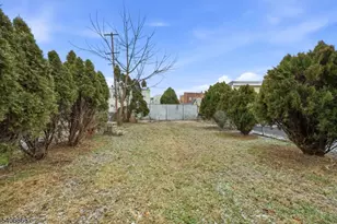 328 John St, Elizabeth, NJ 07202 - Photo 32