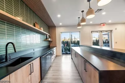 377 Summerhill Rd #Junr, East Brunswick Township, NJ 08816 - Photo 26