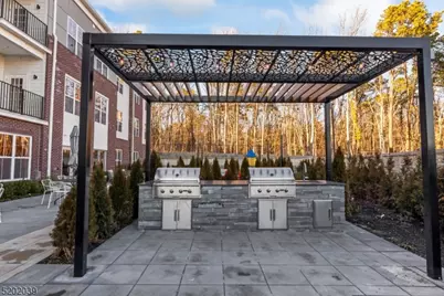 377 Summerhill Rd #Junr, East Brunswick Township, NJ 08816 - Photo 40