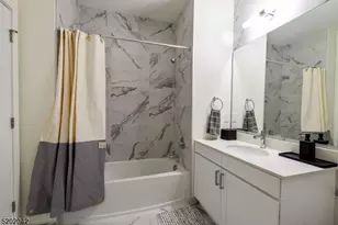 377 Summerhill Rd, East Brunswick Township, NJ 08816 - Photo 26