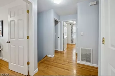 111 Todd Pl, Linden, NJ 07036 - Photo 16