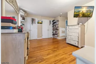 721 S 19th St, Newark, NJ 07103 - Photo 14