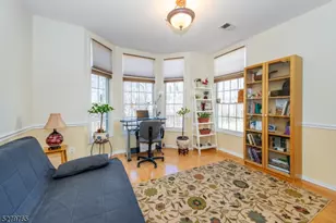 818 Kensington Ln, Livingston, NJ 07039 - Photo 4