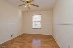 29 Amberly Ct, Franklin Township, NJ 08823 - Photo 16