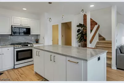 24 Hickory Way, Mount Arlington, NJ 07856 - Photo 10