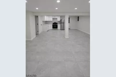 113 Sanford St, East Orange, NJ 07018 - Photo 18