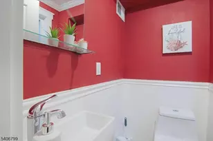 113 Sanford St, East Orange, NJ 07018 - Photo 8