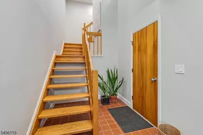 9 Cerone Ct, West Orange Township, NJ 07052 - Photo 2