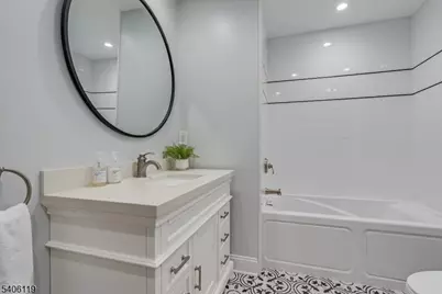 9 Cerone Ct, West Orange Township, NJ 07052 - Photo 14