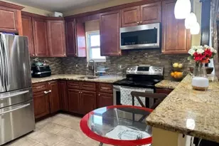 753 Myrtle St, Elizabeth, NJ 07202 - Photo 8