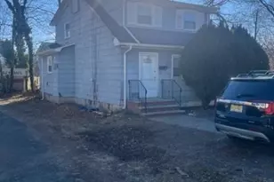 1762 E 2nd St, Scotch Plains Township, NJ 07076 - Photo 2