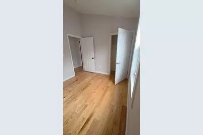 10 Shaw Ave #2, Newark, NJ 07112 - Photo 8