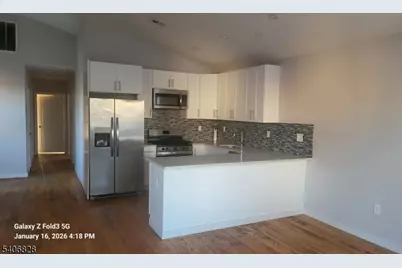 10 Shaw Ave #2, Newark, NJ 07112 - Photo 4