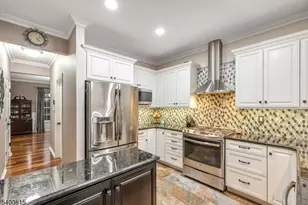 138 Aspen Ct, Jefferson Township, NJ 07849 - Photo 18