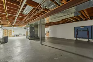 10 Edwards Pl, Millburn, NJ 07078 - Photo 34