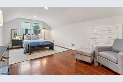 10 Edwards Pl, Millburn, NJ 07078 - Photo 24