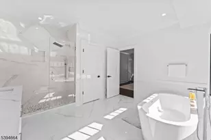 330 Hartshorn Dr, Millburn Twp., NJ 07078 - Photo 20