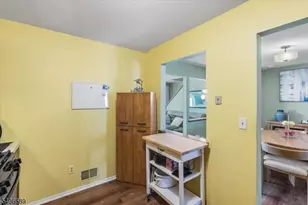 78 Carriage Ln, Newton, NJ 07860 - Photo 10