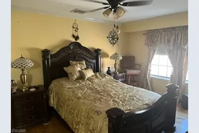 660-672 N Broad St #A20, Elizabeth, NJ 07208 - Photo 8